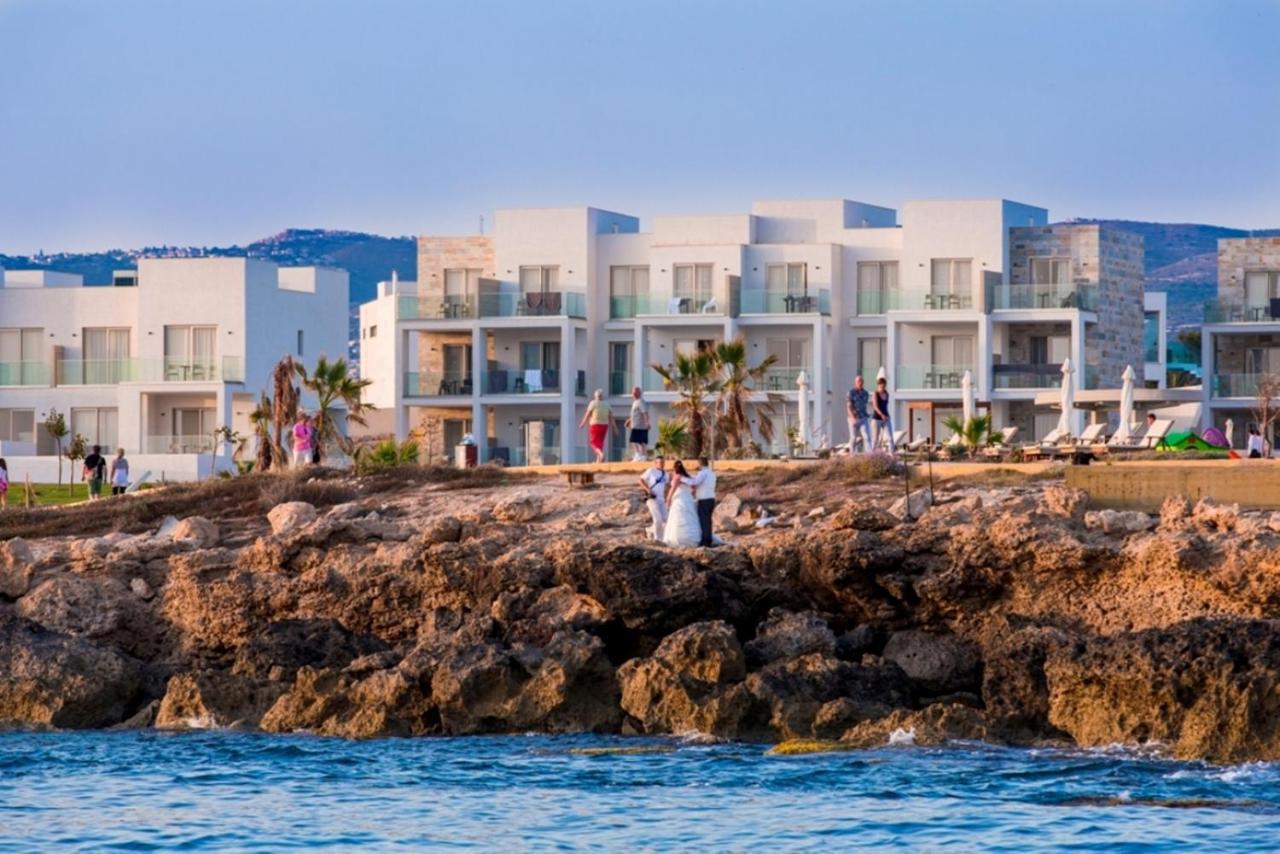 Gold Lagoon Kosher Hotel Paphos Exterior photo